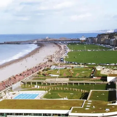 Chez Johns * Bailleul-Neuville